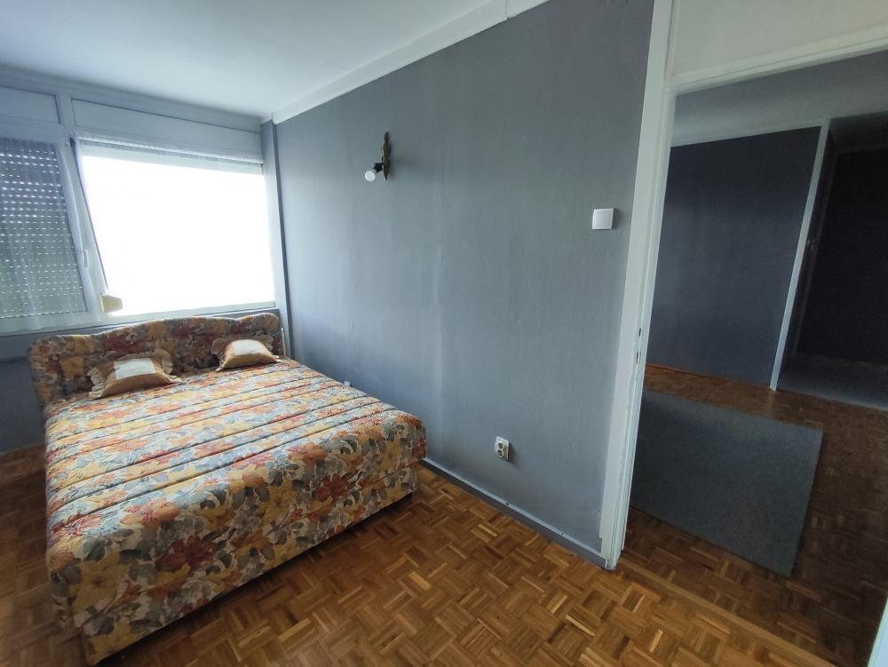 Slika 8 - Dvoiposoban, 42m2, Bul oslobodjenja 28 Novi Sad, sa terasom