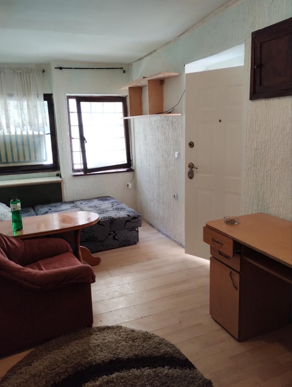 Slika 8 - Prodaja dvorišnog stana u centru Novog Sada 18 m2, odlična lokacija