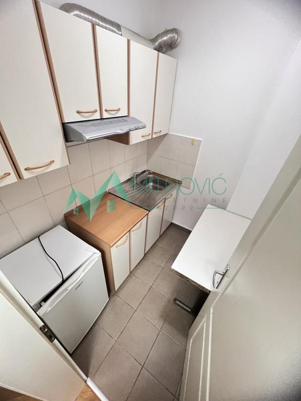 Slika 9 - Novi Sad, Bulevar oslobođenja - Dvosoban stan - poslovni apartman 46 m2 