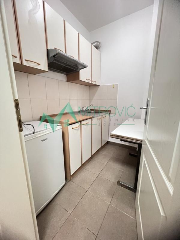Slika 10 - Novi Sad, Bulevar oslobođenja - Dvosoban stan - poslovni apartman 46 m2 