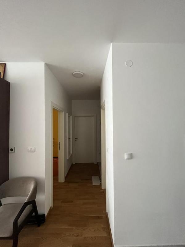 Slika 7 - Dvoiposoban stan Kraljev Park