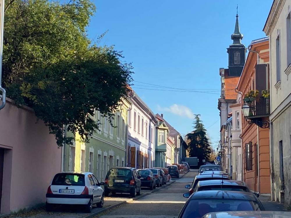 Slika 8 - Atraktivan trosoban stan u Gradiću!